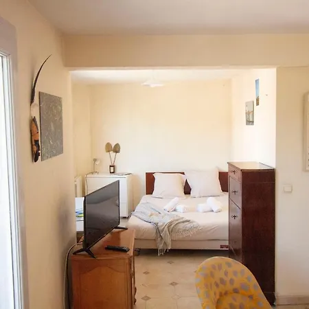 Apartment Spacieux T4 En Centre Ville