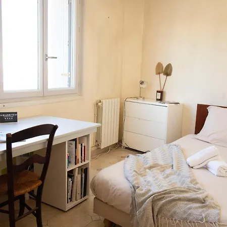 Spacieux T4 En Centre Ville Biarritz